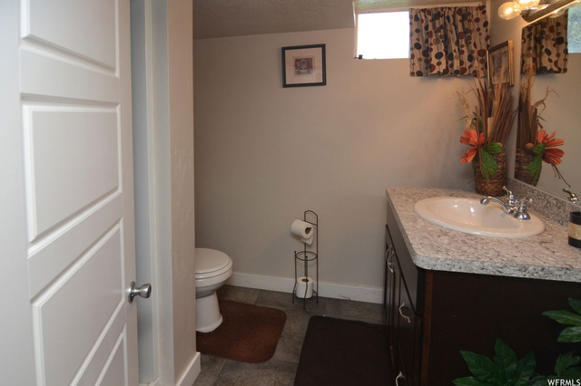 4724 S 2025 W, Roy, UT 84067 — photo 10