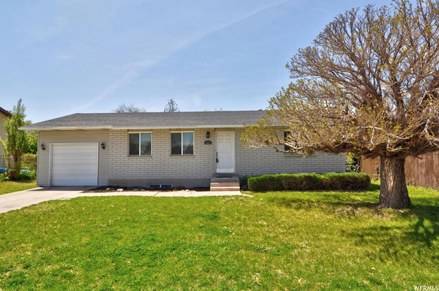 5064 S Heath Ave W, Kearns, UT 84118