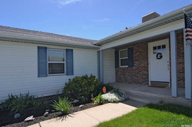 747 E 425 S, Layton, UT 84041 — photo 2