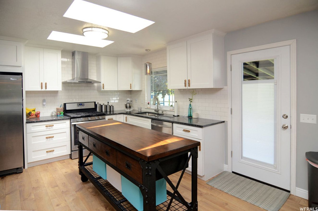 747 E 425 S, Layton, UT 84041 — photo 3