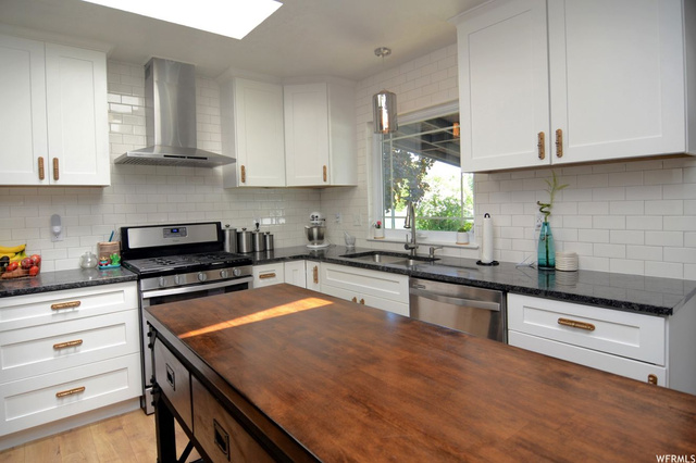 747 E 425 S, Layton, UT 84041 — photo 4
