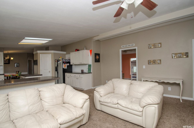 5294 W 4600 S, Hooper, UT 84315 — photo 9