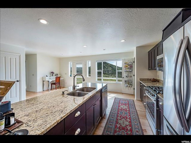 565 River Bluff Dr, Francis, UT 84036 — photo 6