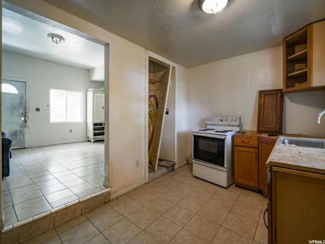 2041 S Jackson, Ogden, UT 84401 — photo 9