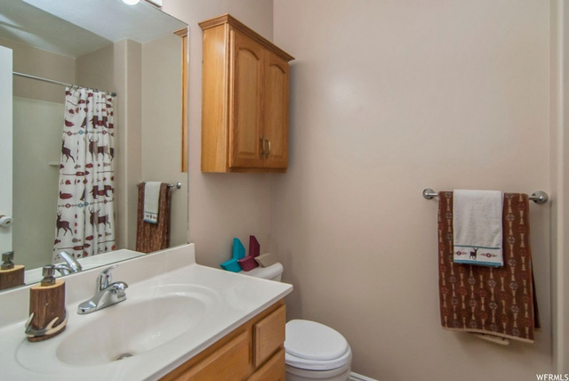 5537 S 4100 W, Roy, UT 84067 — photo 11