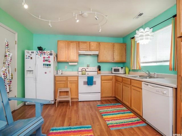 2033 N 2225 W, Clinton, UT 84015 — photo 11