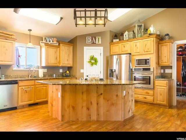 275 N 200 W, Hyde Park, UT 84318 — photo 7