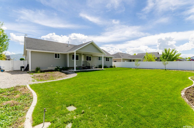 587 N 850 E, Wellsville, UT 84339 — photo 7