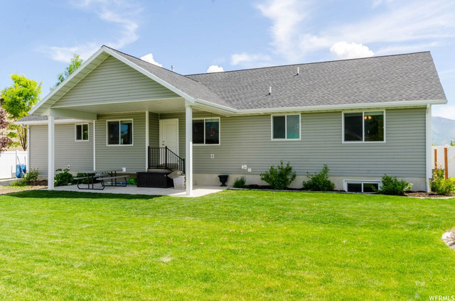 587 N 850 E, Wellsville, UT 84339 — photo 5