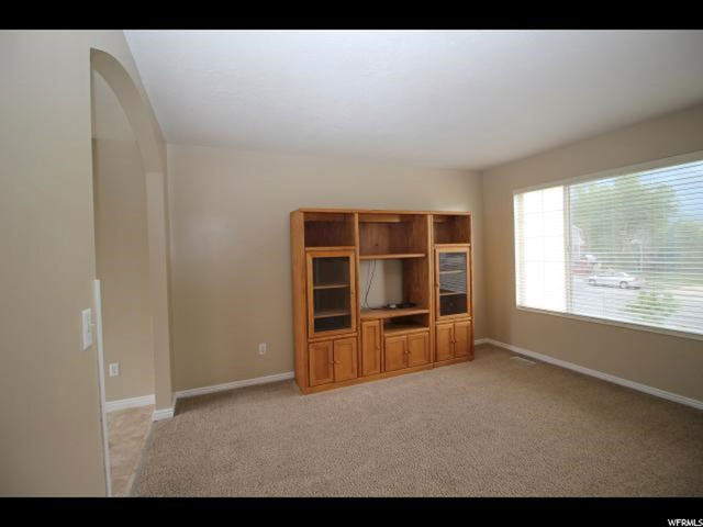 638 E 550 N, Ogden, UT 84404 — photo 2