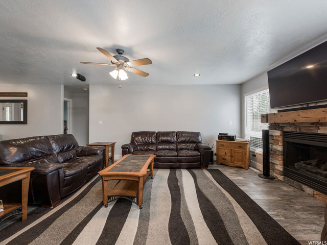 286 N 525 E, Levan, UT 84639 — photo 8