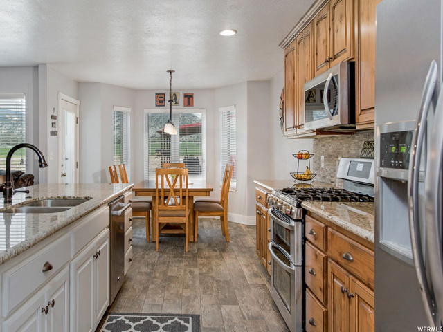 286 N 525 E, Levan, UT 84639 — photo 7