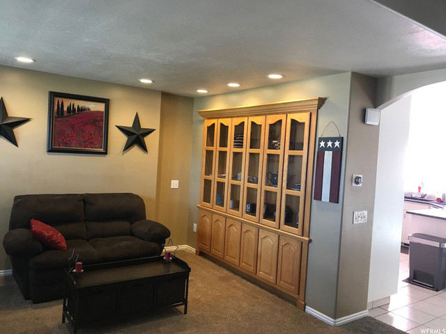 1142 N 3000 E, Layton, UT 84040 — photo 3