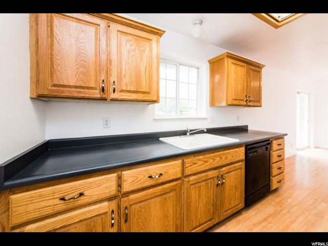 1041 E 30 S, Hyrum, UT 84319 — photo 6