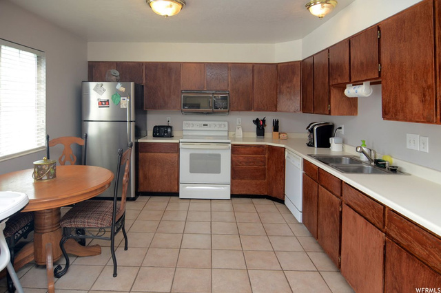 499 N 200 W #5, Bountiful, UT 84010 — photo 6