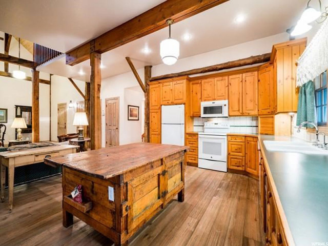 1372 S 200 E, Farmington, UT 84025 — photo 11
