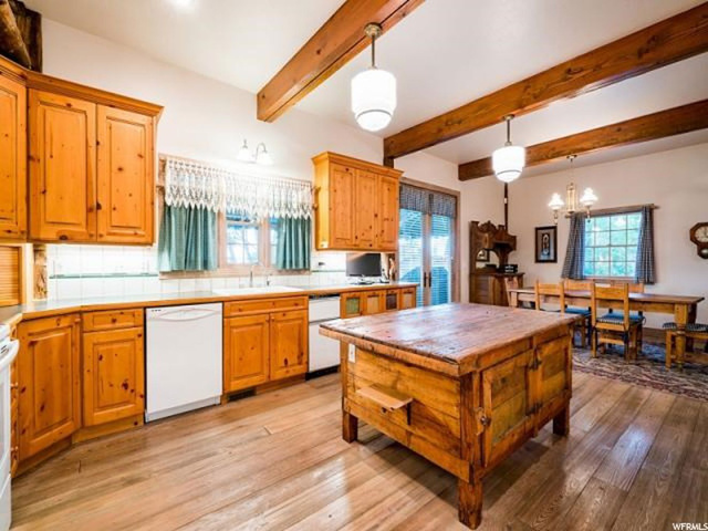 1372 S 200 E, Farmington, UT 84025 — photo 8