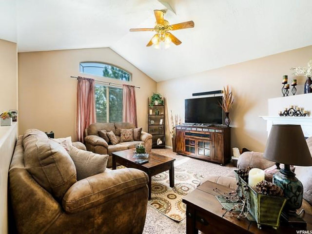 2396 N 2275 W, Clinton, UT 84015 — photo 4