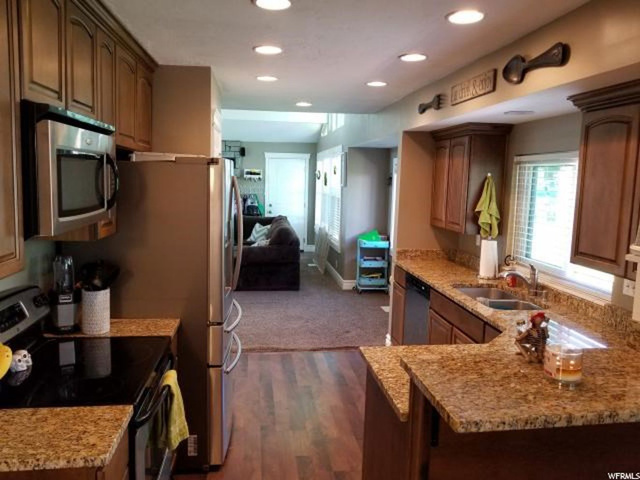 590 N 320 E, Kaysville, UT 84037 — photo 5
