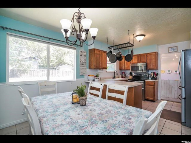 943 S 200 E, Layton, UT 84041 — photo 7