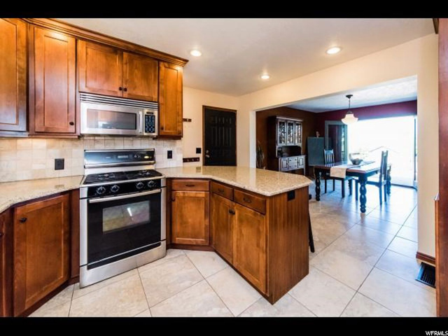 67 N Cherry Dr, Providence, UT 84332 — photo 6