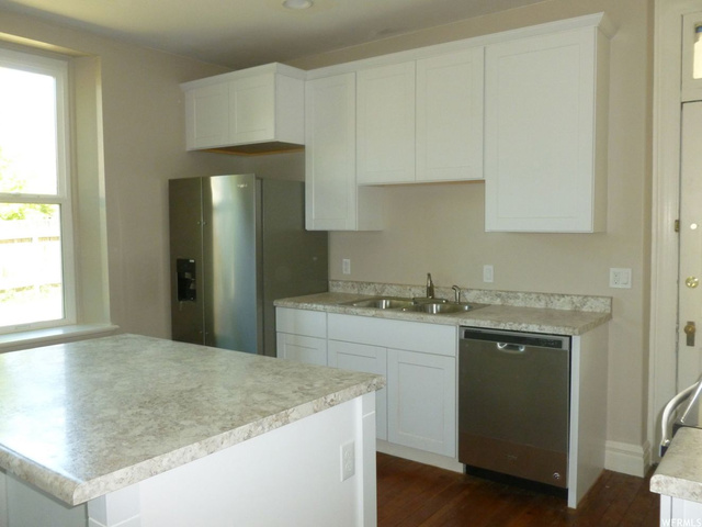425 S 400 E, Nephi, UT 84648 — photo 12