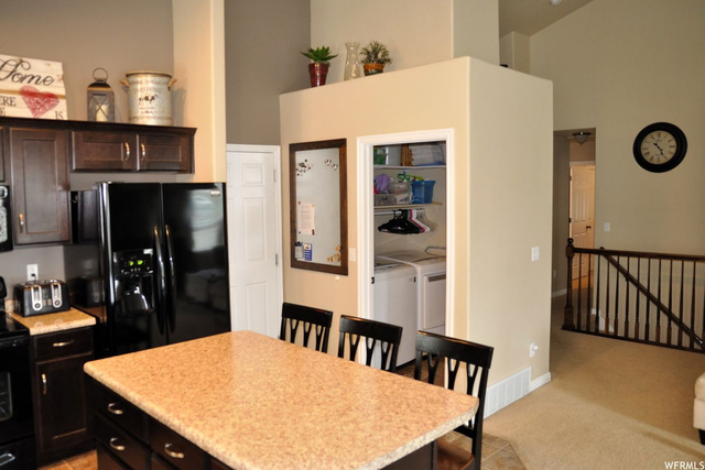 947 E Sam Cir, Clearfield, UT 84015 — photo 3