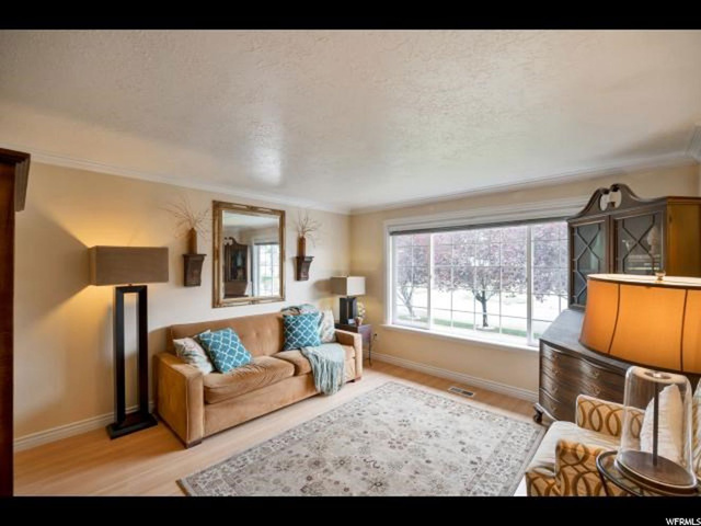 693 W 700 N, Clearfield, UT 84015 — photo 9