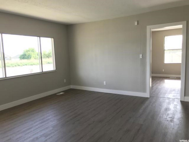 183 E Antelope Dr N, Layton, UT 84041 — photo 4
