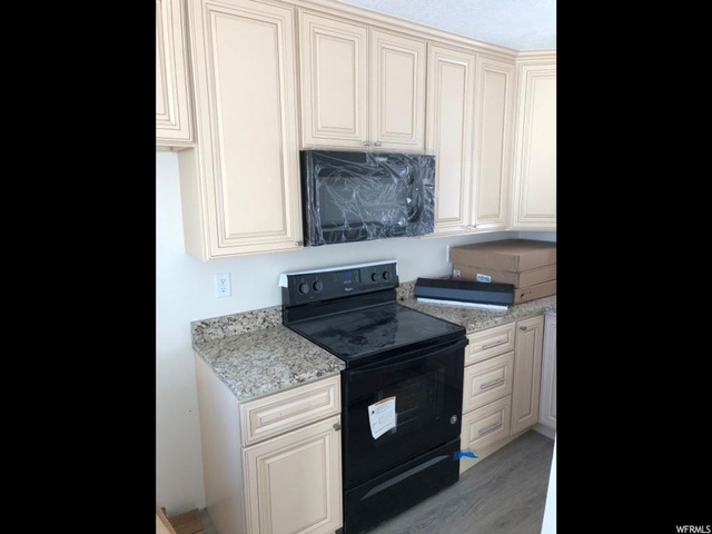 509 W 2650 N #40, Sunset, UT 84015 — photo 3