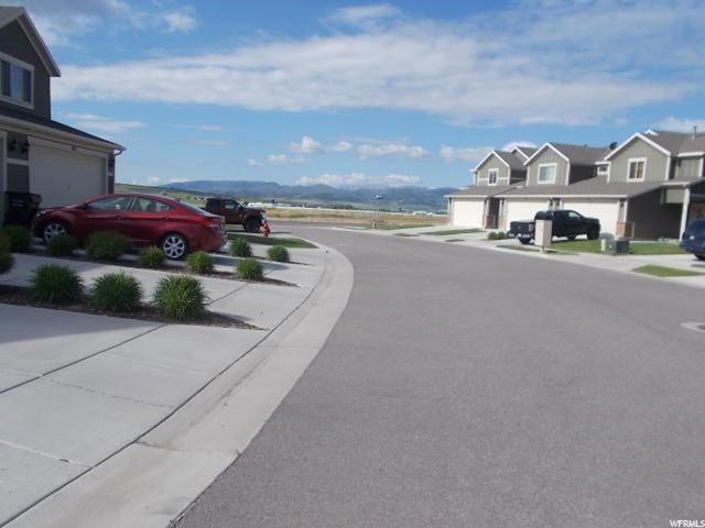 403 S 1320 E, Hyrum, UT 84319 — photo 4