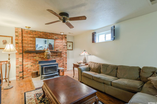 307 E 1200 N, Centerville, UT 84014 — photo 10