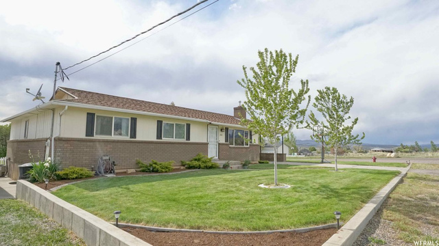 283 N 300 E, Mt Pleasant, UT 84647 — photo 3