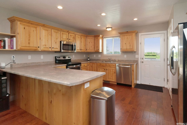 1516 W 800 S, Logan, UT 84321 — photo 2