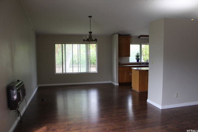 926 E 2200 N, North Logan, UT 84341 — photo 4