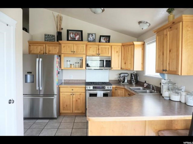 1302 N Chilly Peak Cir E, Ogden, UT 84404 — photo 7