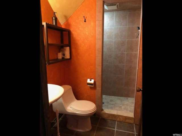 1429 E 8020 S, Sandy, UT 84093 — photo 8