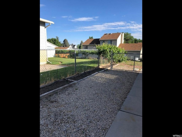 1429 E 8020 S, Sandy, UT 84093 — photo 12