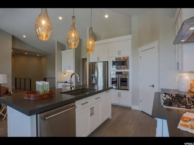 3206 S 200 W, Bountiful, UT 84010 — photo 11