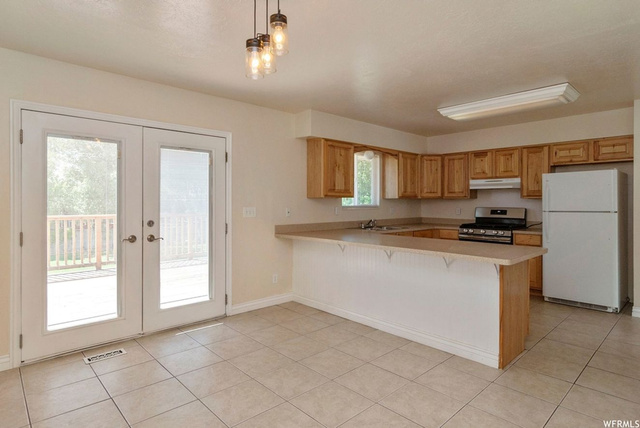 5471 S 3450 W, Roy, UT 84067 — photo 8