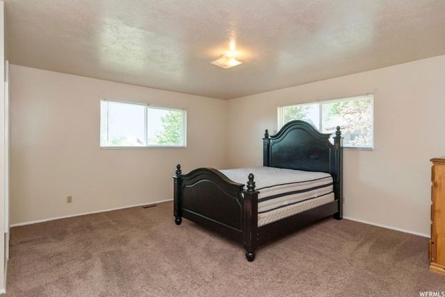 5471 S 3450 W, Roy, UT 84067 — photo 4