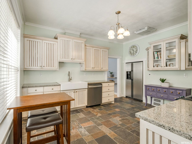295 E 7800 S, Midvale, UT 84047 — photo 12