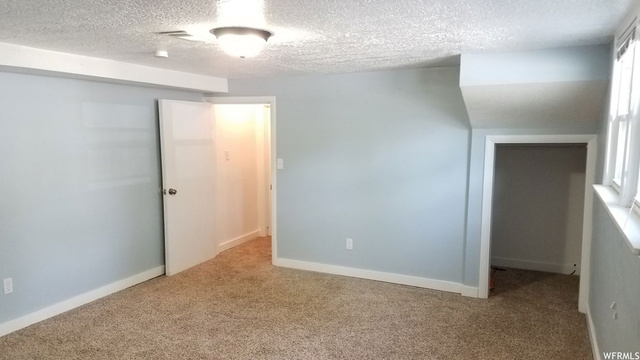 407 E 500 S, River Heights, UT 84321 — photo 11