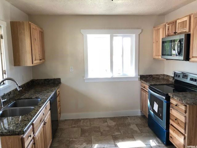 2941 S Fowler, Ogden, UT 84403 — photo 3
