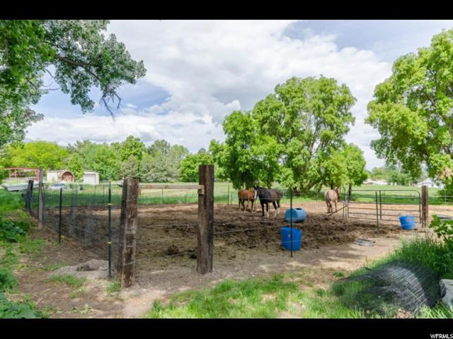 351 N 200 W, Hyrum, UT 84319 — photo 4
