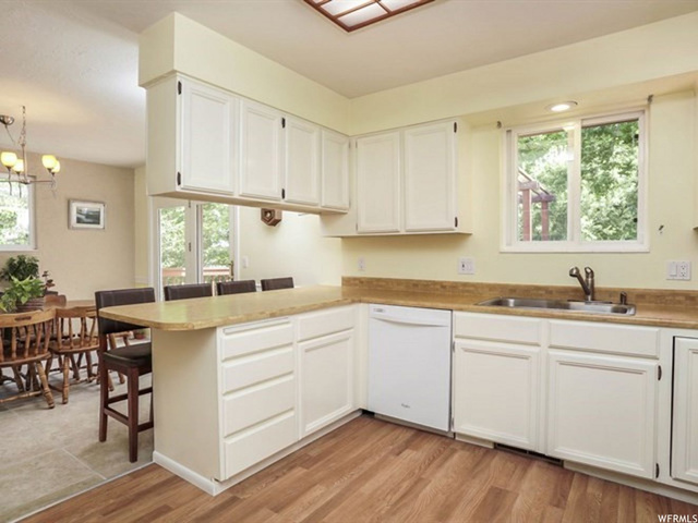 1172 N Main St, Centerville, UT 84014 — photo 8
