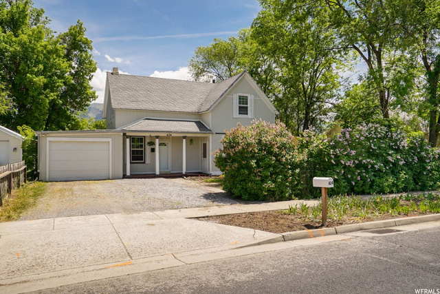 424 S Park Ave W, Logan, UT 84321 — photo 2