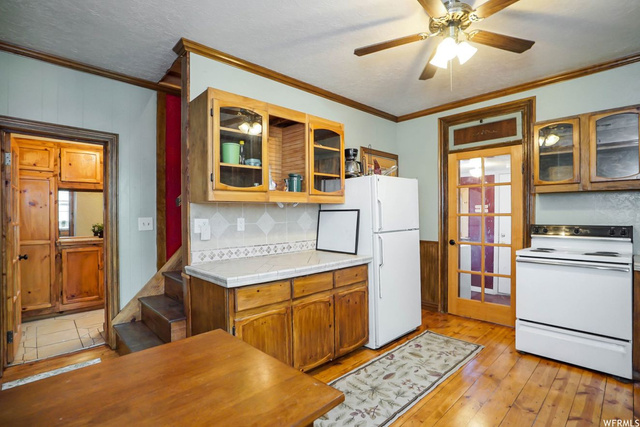 424 S Park Ave W, Logan, UT 84321 — photo 10