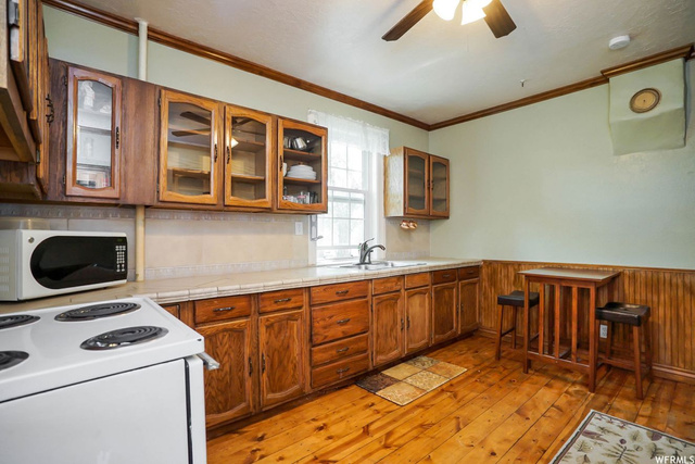 424 S Park Ave W, Logan, UT 84321 — photo 8