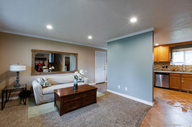 9628 S 760 E, Sandy, UT 84094 — photo 7
